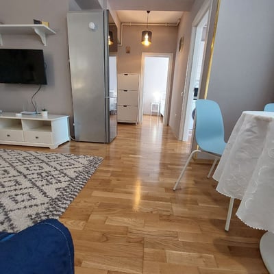Location d’un appartement meublé et confortable de 2 pièces, 55 m², Constanța, Roumanie